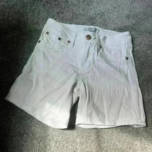 Seven7 White Distressed Jean Shorts Size 6 - Picture 1 of 5